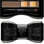 Maquillage automne-hiver 2011 > Anna Sui 3