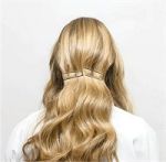 Comment réaliser un chignon tressé en 7 étapes faciles 4